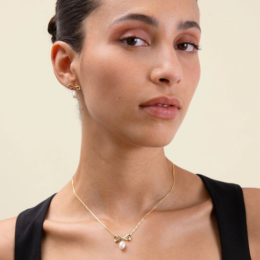 Romi Bowknot Pearl Necklace